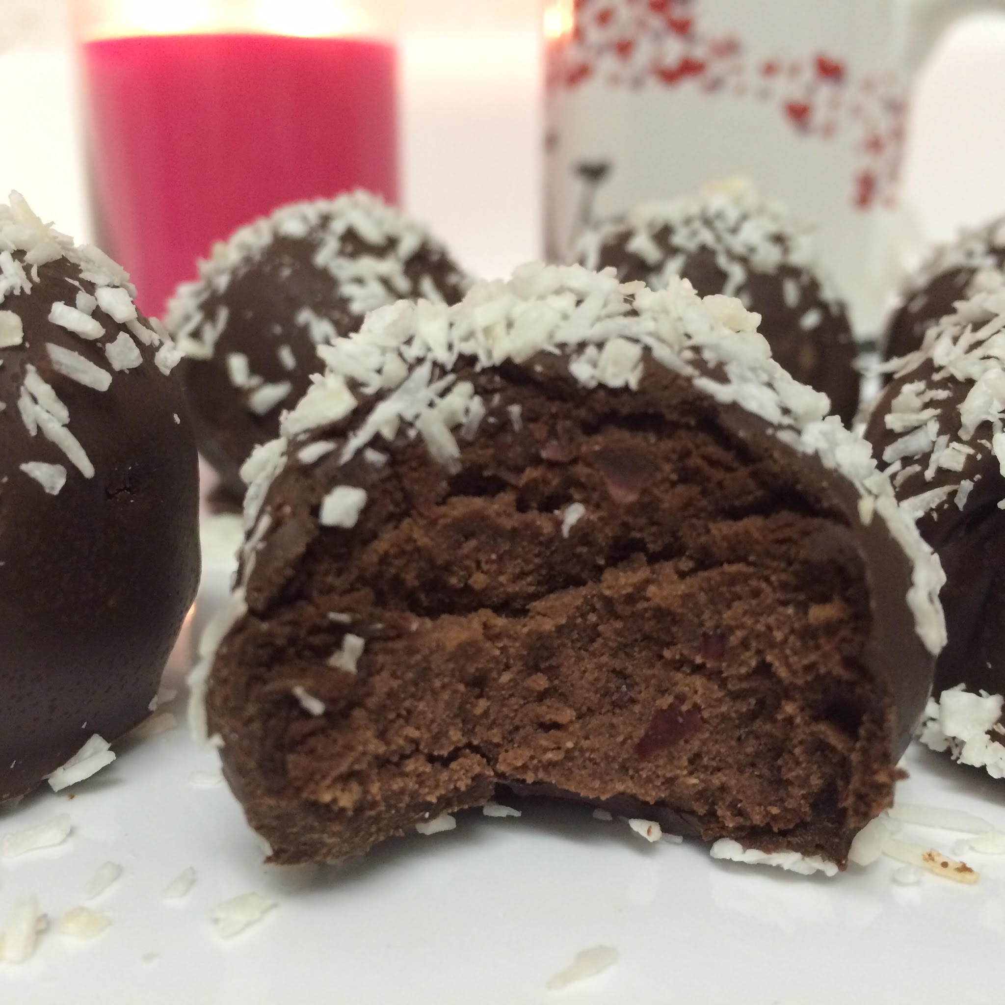 Vegan Chocolate Raspberry Balls of Love Truffle – Love Sweet Mess
